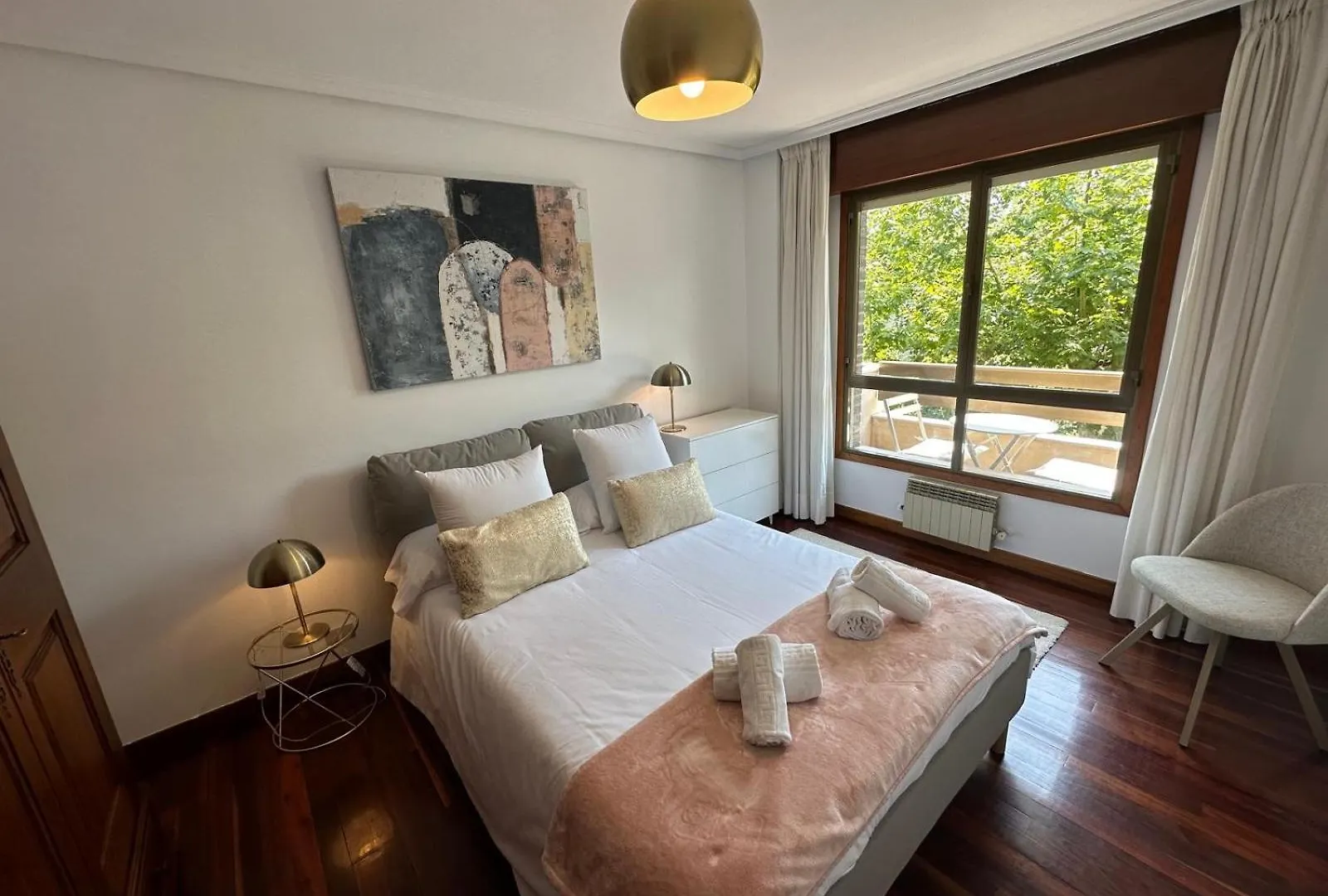 Apartamento En Menendez Pelayo Santander