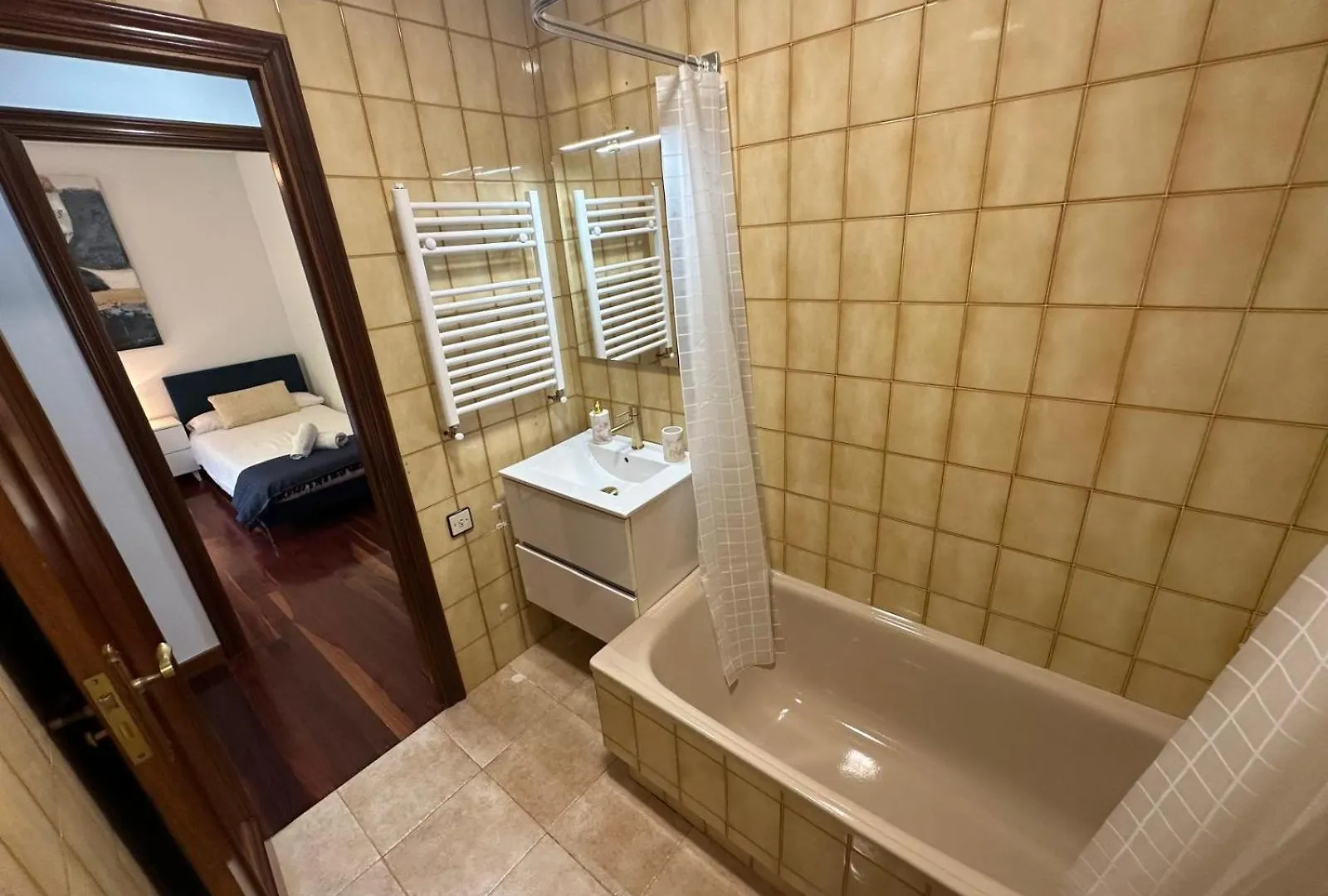 Apartamento En Menendez Pelayo Santander